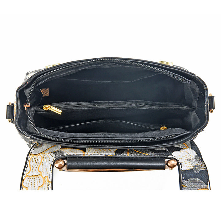 Waterproof single shoulder small square bag