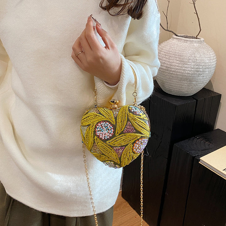 2025 Fashion trend hand-held love women's bag