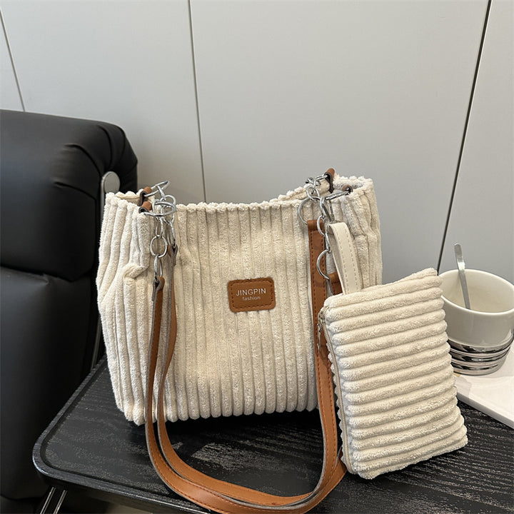 2025 Korean version of the aesthetic leisure tote single shoulder bag