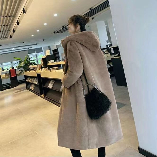 Long hooded loose plush coat