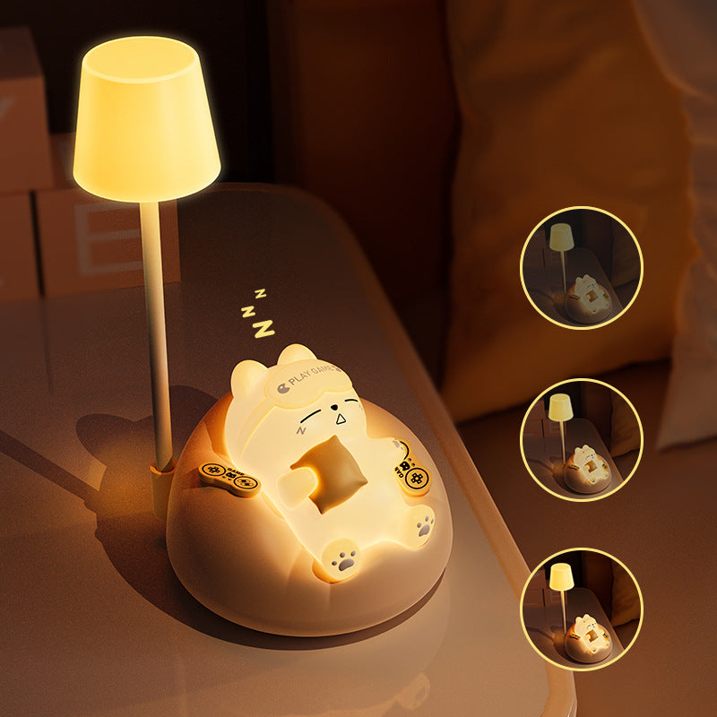 Soft and cute sleeping cat patting night light
