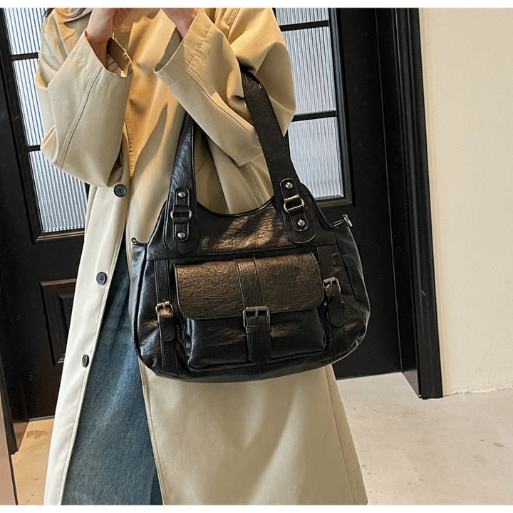 Soft leather retro tote bag